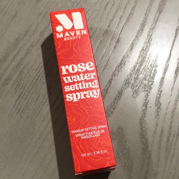 ❤️MAVEN BEAUTY ROSE WATER SETTING SPRAY❤️ - Picture 3 of 8